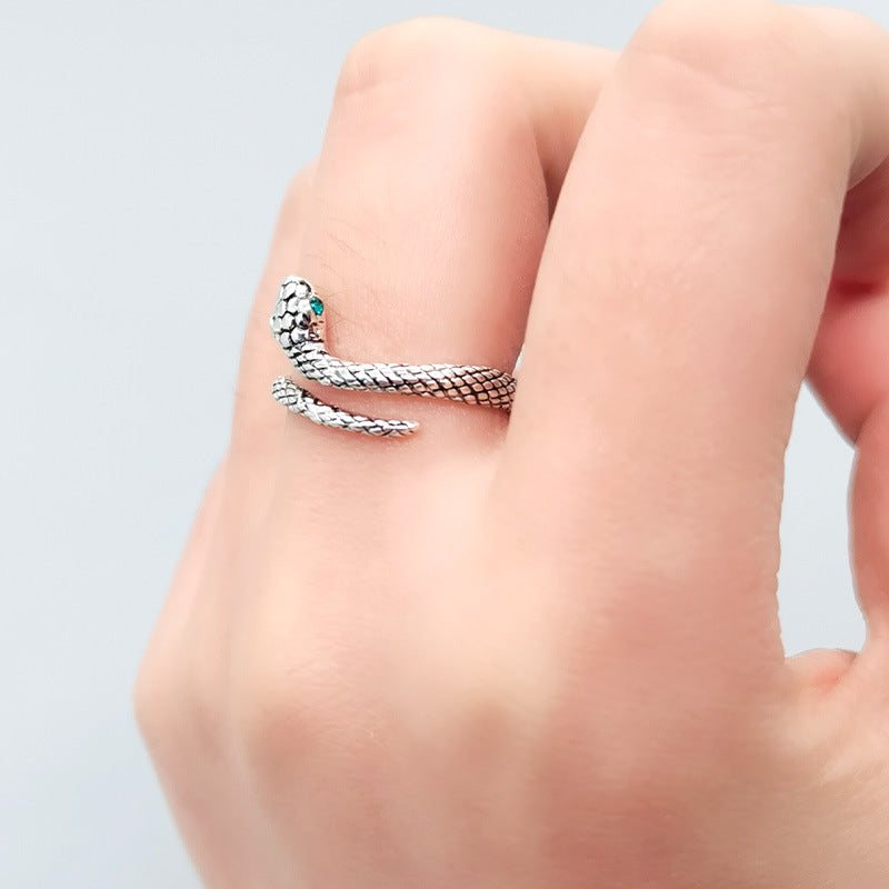 Cat Simulated Snakes Ring for Women Personalized Cold Style Ring