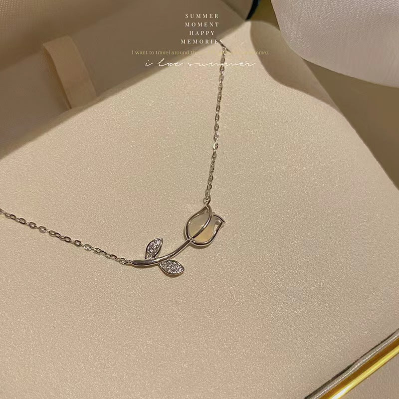 Pearl Necklace Special-Interest Design High-Grade Light Luxury Clavicle Chain Love Pendant Ornaments Wholesale