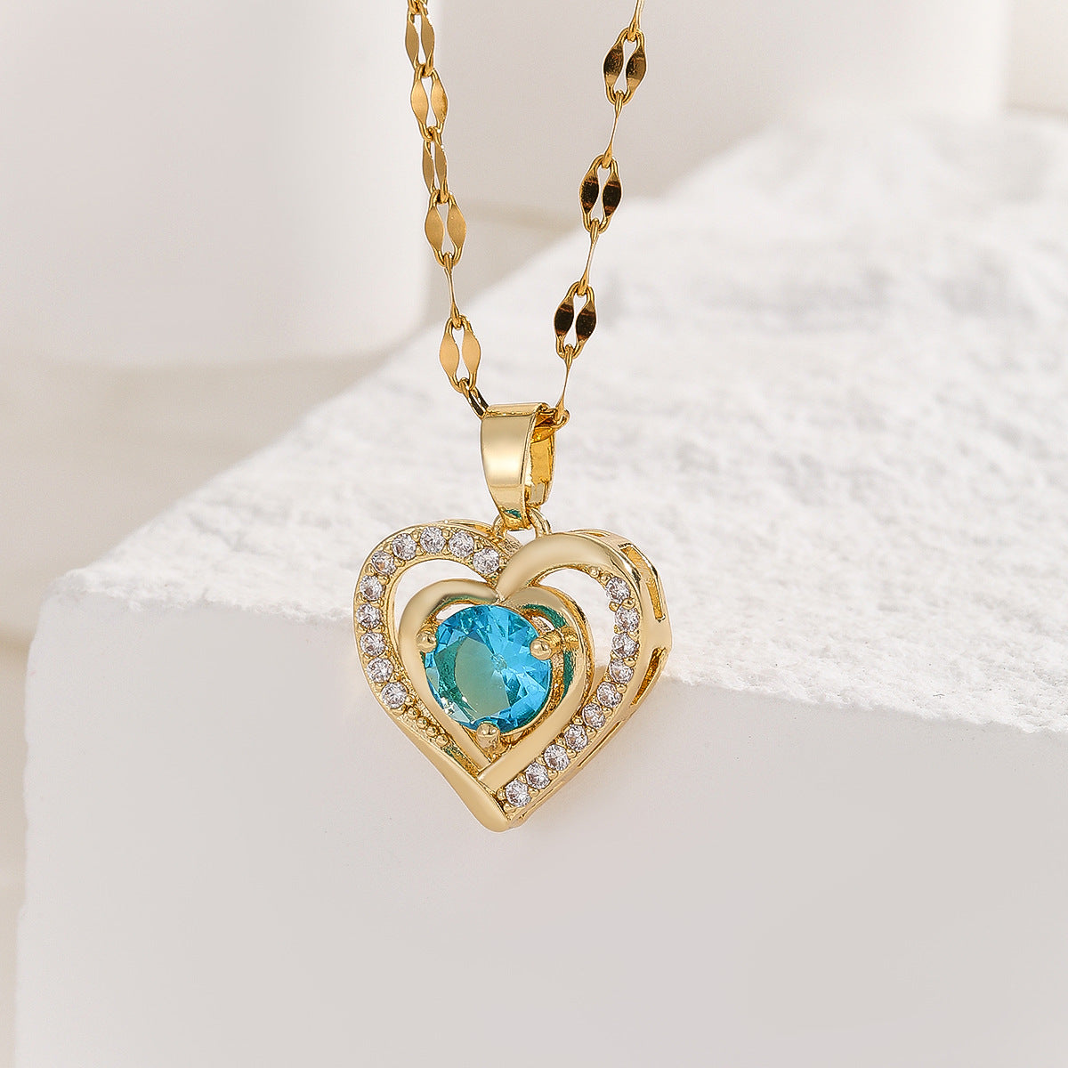 Necklace Non-Fading Women's Summer Party Popular Accessories Valentine's Day Gift High Sense Minority All-Match Heart-Shaped Pendant