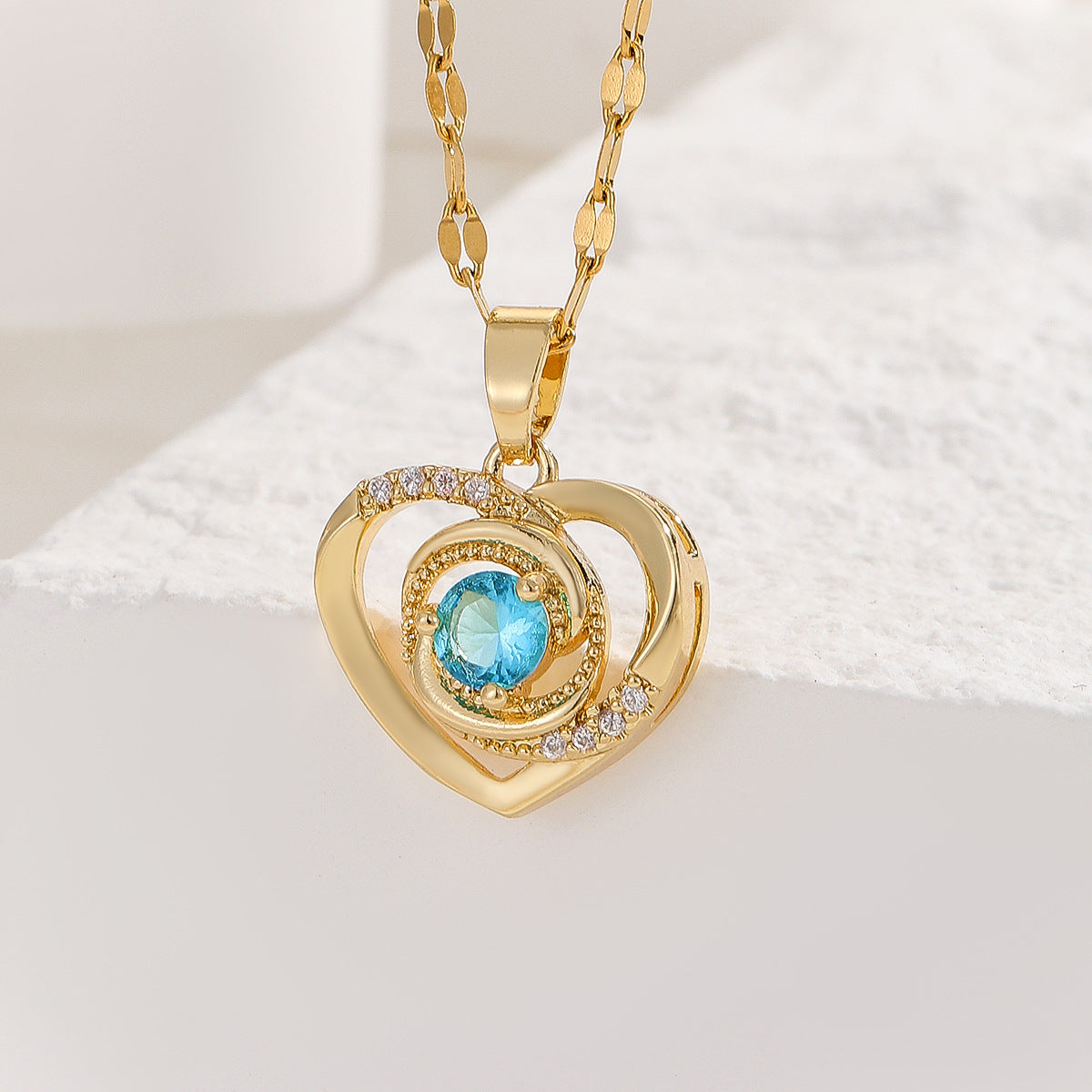 Necklace Non-Fading Women's Summer Party Popular Accessories Valentine's Day Gift High Sense Minority All-Match Heart-Shaped Pendant