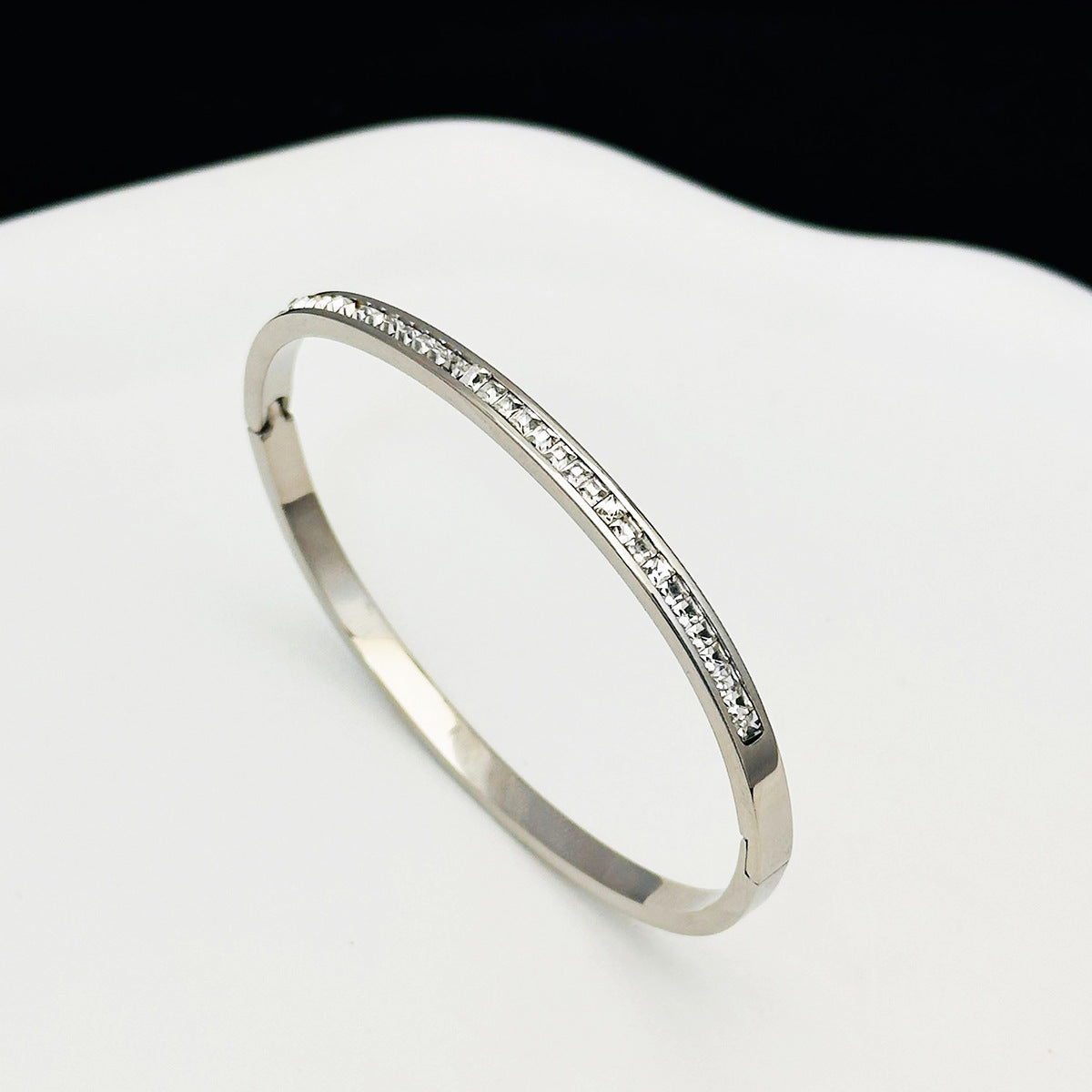 Round Diamond Titanium Steel Bracelet  Style Personality