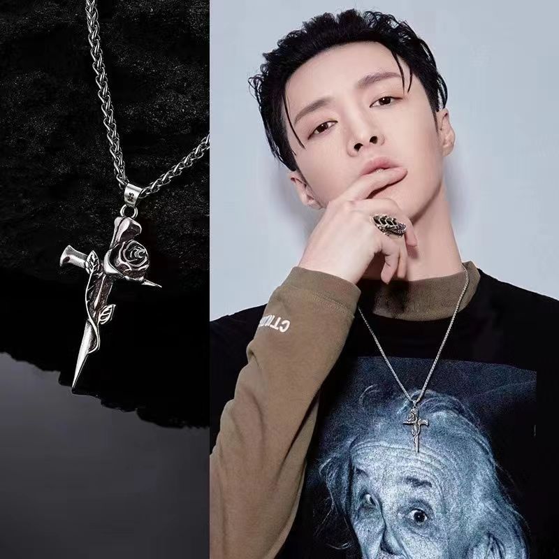 Personalized Creative Retro Necklace Men's Trendy Fashion Joker Sweater Chain Accessories Women's Hip Hop Valentine's Day Gift