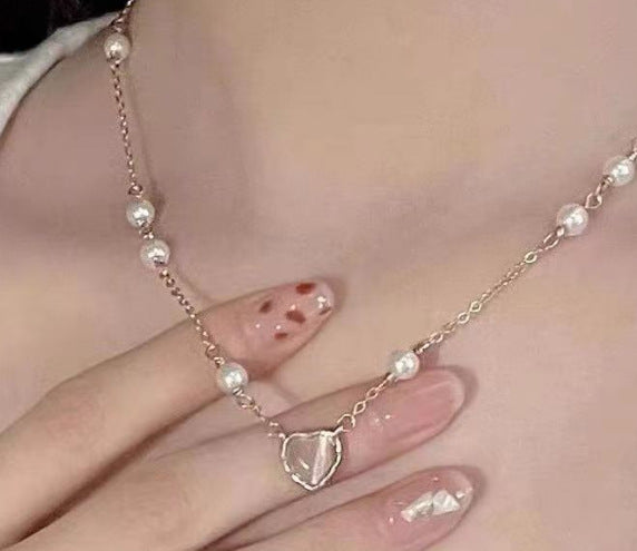 Pearl Necklace Special-Interest Design High-Grade Light Luxury Clavicle Chain Love Pendant Ornaments Wholesale