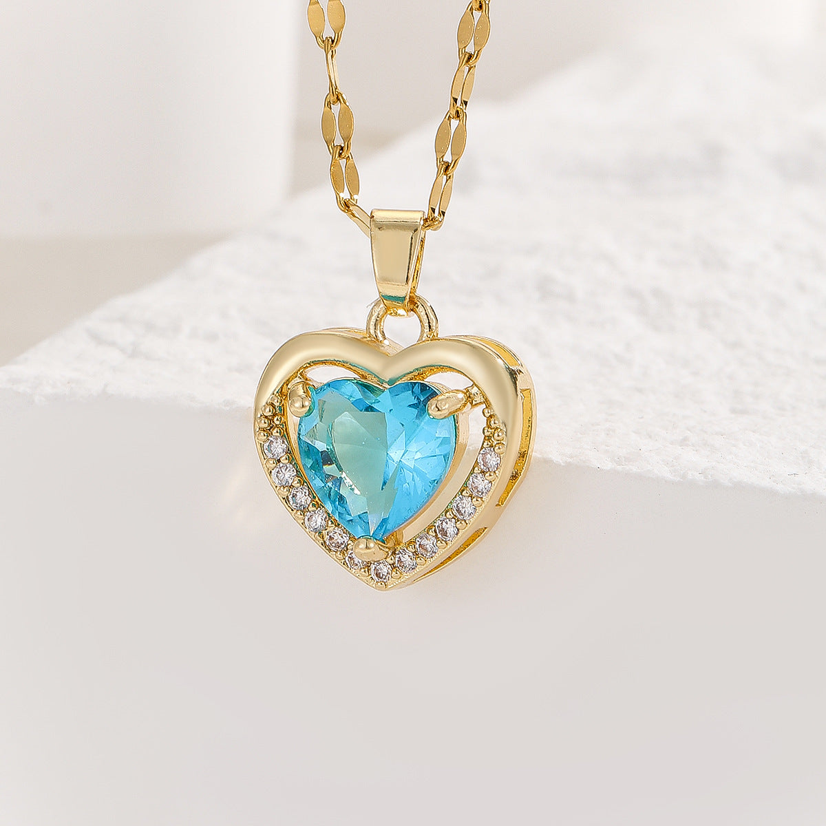 Necklace Non-Fading Women's Summer Party Popular Accessories Valentine's Day Gift High Sense Minority All-Match Heart-Shaped Pendant